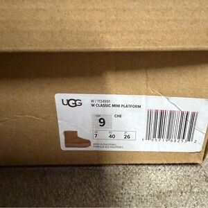 UGG Mini Platform Boots in Brown